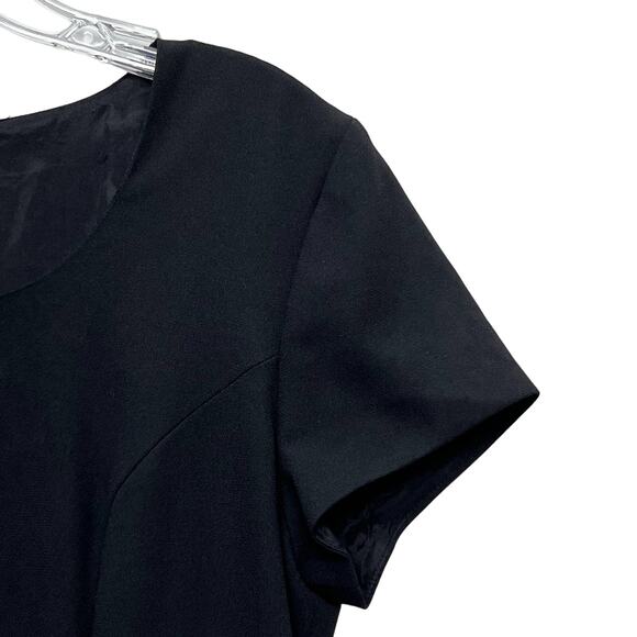 ATRIUM COLLECTION | 90s Scoop Neck Short Sleeve Knee Length Sheath Dress Size 8 - Picture 4 of 15